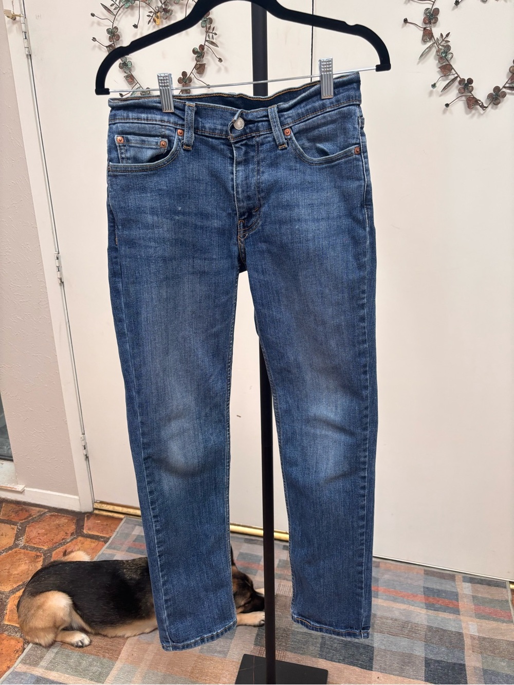 Levi's Men's Medium Blue Slim Straight Jeans